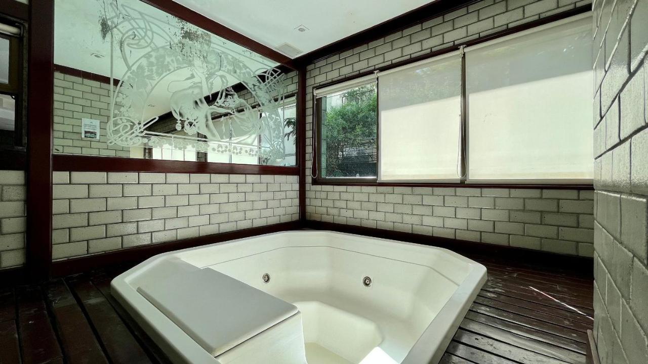 50m Ipanema Com Piscina, Academia E Restaurante